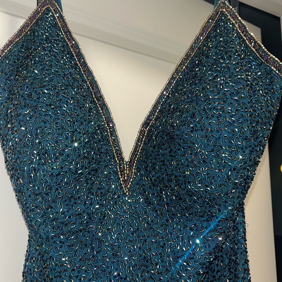 Sherri Hill Green Fringe Sequin Cocktail Dress - Picture 3 of 6